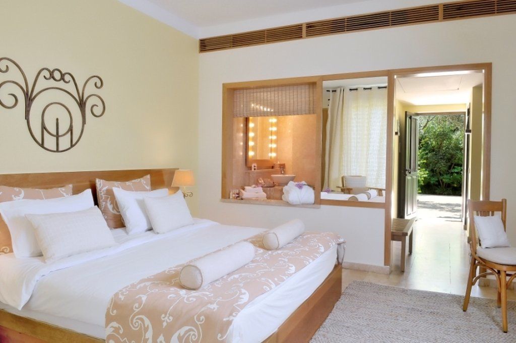 El'Hotel- Edde Sands Hotel & Wellness Resort Byblos Экстерьер фото